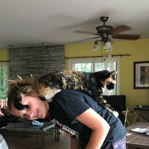 Meet your Posher, Sara